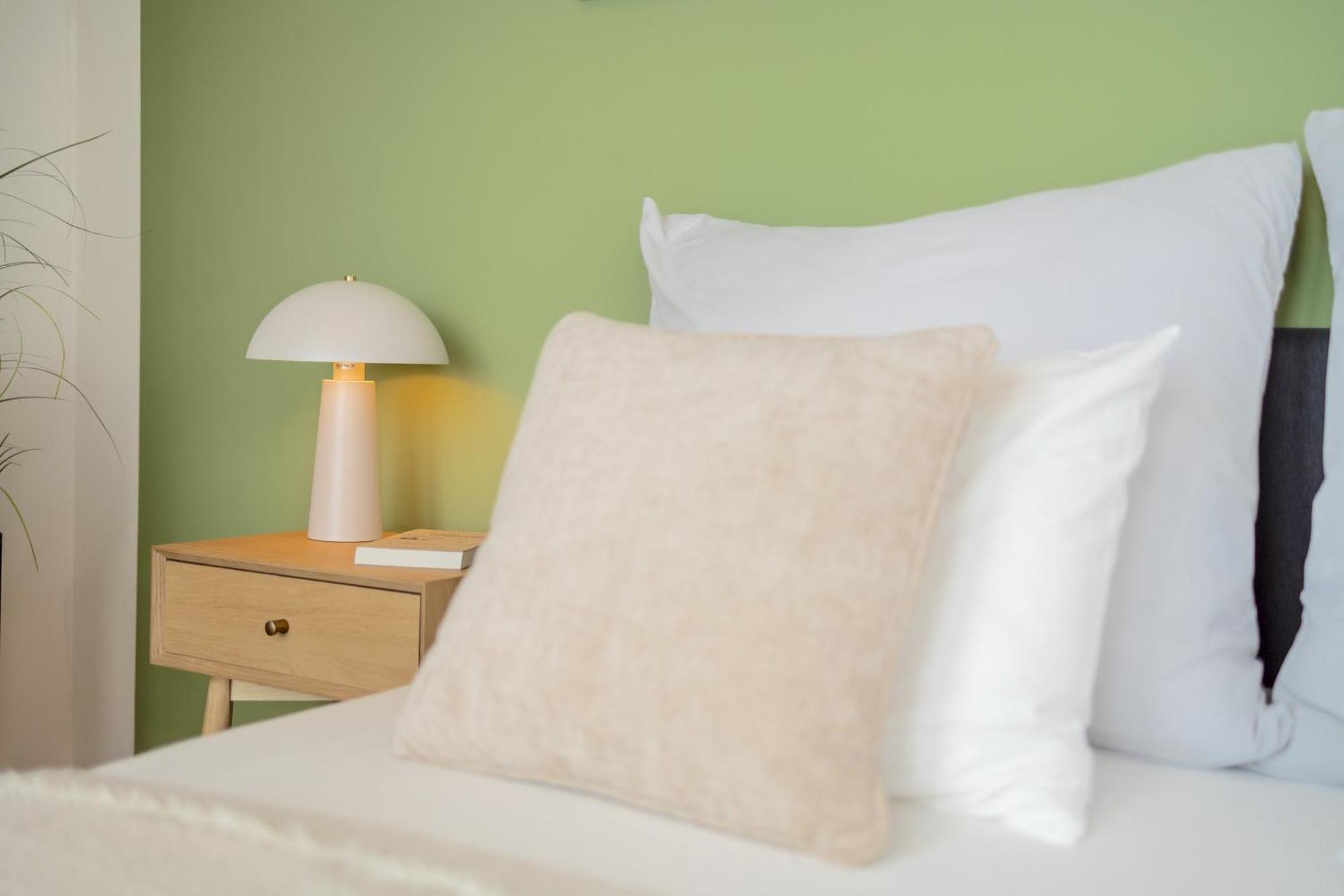 Bright 2Br - 7Th Floor, Balcony, Free Parking By Gravity Prague Leilighet Eksteriør bilde